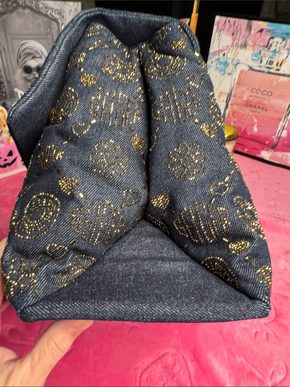 Kurt Geiger Rare XXL Battersea Denim Sparkle Bag - Dark Gold Chain NWT - Picture 5 of 17